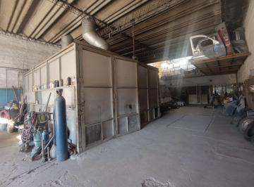 Local comercial · 224m² · Venta Local Taller Automotor Morón Apto Crédito