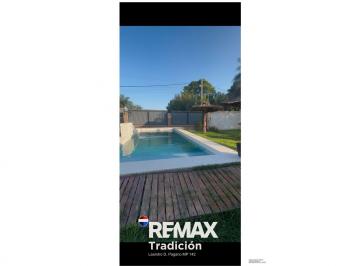 Quinta vacacional · 80m² · 1 Dormitorio · 2 Cocheras · Quincho en Venta en Mgta Belén 600 m²