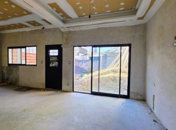 PH · 52m² · 2 Ambientes · PH Al Frente Venta Remedios de Escalada Financia