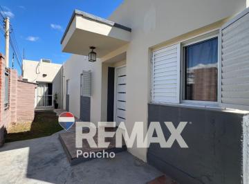 Casa · 95m² · 5 Ambientes · 1 Cochera · Se Vende Casa 3 Habitaciones 2 Baños Sumalao