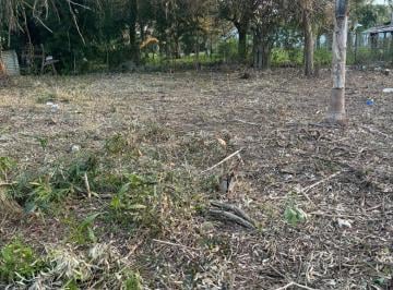 Terreno · 185m² · Lote en Venta en El Puente de Sata Lucia
