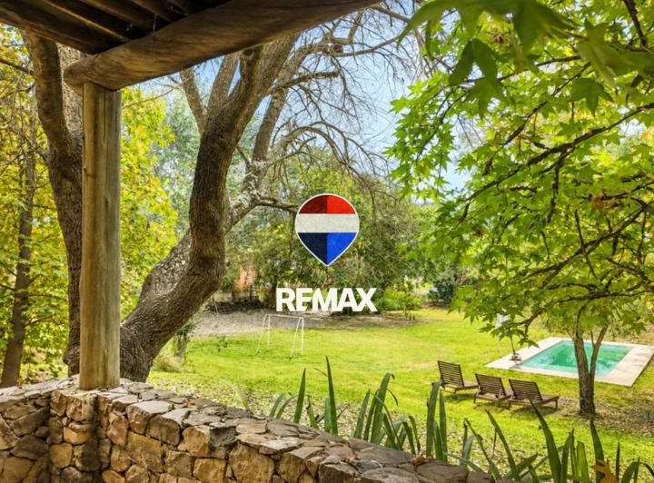 Casa · 274m² · 5 Ambientes · 1 Cochera