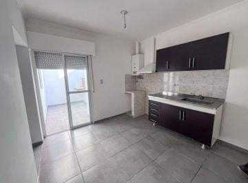PH · 39m² · 3 Ambientes · Departamento 3 Amb/patio Al Frente Renta 10% Anual