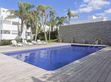 Departamento · 140m² · 6 Ambientes · 1 Cochera · Montoya 3 Suites, Piscina, Mucama y Parrilla.