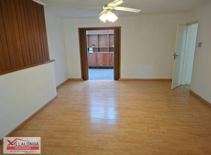 Casa · 185m² · 6 Ambientes · 1 Cochera
