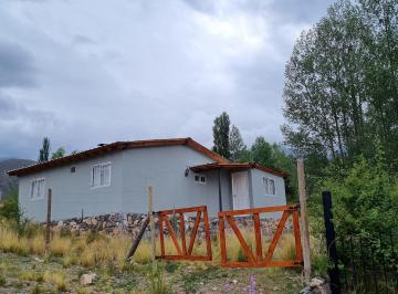 Casa de 4 ambientes, Potrerillos · Casa, 2 Dorm, 1 Baño, Luz con Medidor Propio y Agua