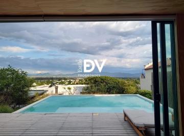 Casa · 48m² · 1 Ambiente · Casa en Praderas de San Lorenzo
