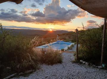 Casa · 90m² · 1 Dormitorio · 1 Cochera · Casa con Piscina Sierras Los Cocos, Cordoba