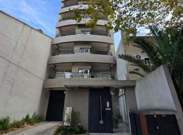Departamento · 40m² · 2 Ambientes · 1 Cochera · Departamento 2 Ambientes Al Frente.