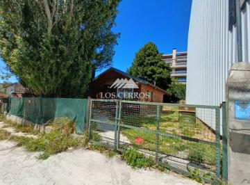 Casa · 25m² · 2 Ambientes · 1 Cochera · Casa en Alquiler, Barrio Belgrano - Bariloche.