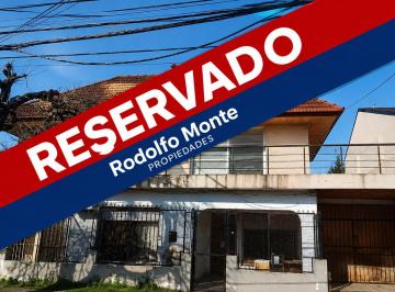 Casa de 3 ambientes, San Isidro · Casa PH de Tres Ambientes con Patio Terraza en Planta Alta en Alquiler