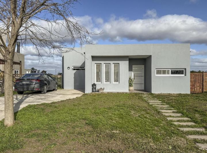 Casa · 110m² · 4 Ambientes · 1 Cochera