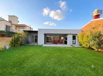Casa de 4 ambientes, Roldán · Casa 2 Dorm. + Comodin con Jardin y Pileta