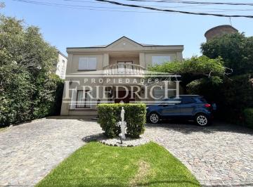 Casa · 170m² · 5 Ambientes · 2 Cocheras · Casa en Venta - Country Club Banco Provincia