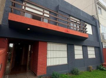 Departamento · 52m² · 3 Ambientes · Departamento Tres Ambientes a La Calle con Vista