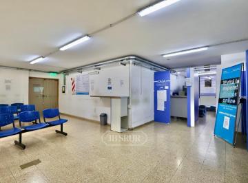Oficina comercial · 220m² · 4 Ambientes · Oficina en Venta en El Centro