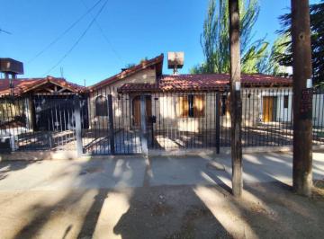 Casa de 11 ambientes, Luján de Cuyo · Casa en Venta C/ Cochera en Luján de Cuyo