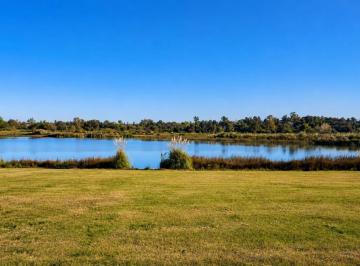 Terreno · 903m² · Lote Al Agua con Amarra 902,57 m² El Naudir