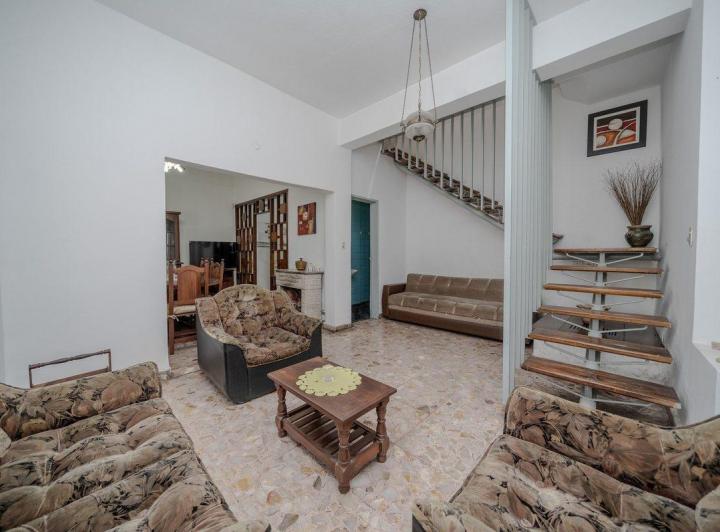 PH · 98m² · 4 Ambientes · 1 Cochera