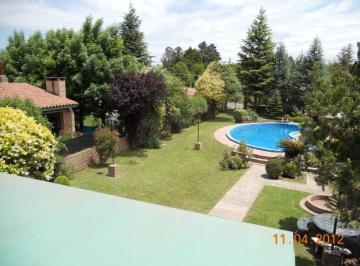 Casa de 6 ambientes, Villa Carlos Paz · Venta Casa Playas de Oro - 3 Dorm - Va Carlos Paz