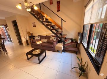 PH · 70m² · 3 Ambientes · 1 Cochera · PH 3 Ambientes en Venta | Ramos Mejia