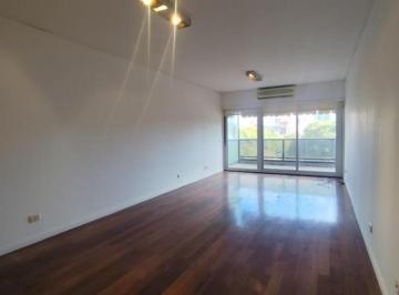 Departamento · 120m² · 4 Ambientes · Recoleta, 4 Ambientes con Dependencia, Balcon Corrido Al Frente - Cochera Fija - Exclente Ubicacion So