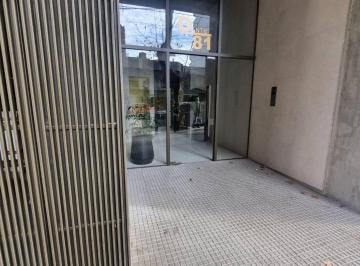 Departamento · 30m² · 1 Ambiente · Alquiler Monoambiente en V. Luro Balcon Al Frente