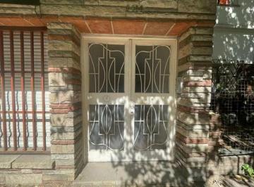 Departamento · 143m² · 7 Ambientes · Venta Dpto 7 Amb - Multiples Usos - Castelar Norte