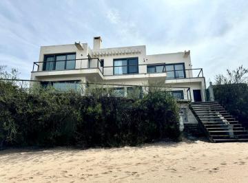 Casa · 6 Ambientes · 2 Cocheras · José Ignacio - Casalmare