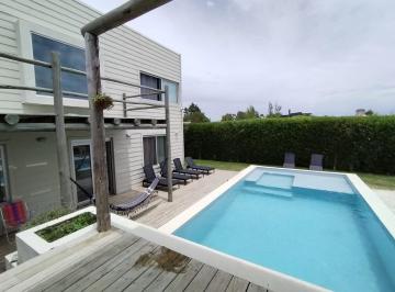 Casa · 460m² · 5 Ambientes · 2 Cocheras · Casa en La Juanita, José Ignacio, Punta del Este