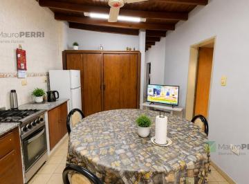 Departamento · 275m² · 4 Ambientes · 3 Cocheras · Casa y Taller en Venta en Lisandro Olmos, La Plata