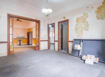 Oficina comercial · 169m² · Oportunidad Oficina 5 Amb. 3 Baños a Refaccionar
