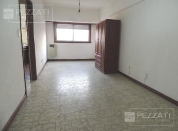 Departamento · 30m² · 1 Ambiente · Departamento de 1 Ambiente. Al Frente. Zona Güemes a Pasos del Centro Comercial