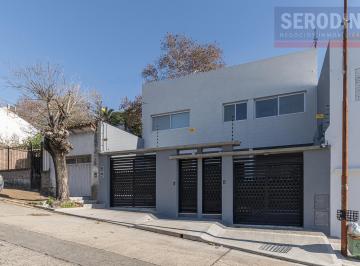 Frente · Duplex en Bernal Este
