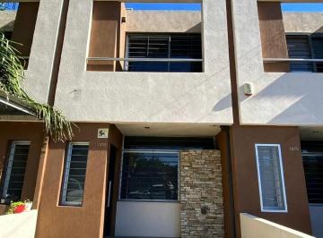 PH · 98m² · 4 Ambientes · 1 Cochera · Dúplex 4 Ambientes Ituzaingó Norte