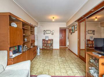 Departamento · 64m² · 3 Ambientes · Departamento 3 Ambientes con Balcón Zona Centro