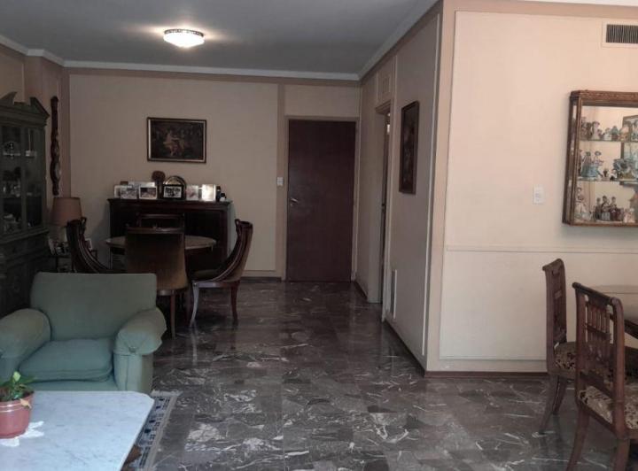 Departamento · 127m² · 4 Ambientes · 1 Cochera