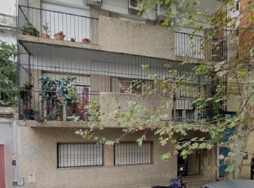 Departamento · 44m² · 2 Ambientes · Ciudad de La Paz Al 400 - 2 Amb - Muy Bueno - Cómodo - Amplio - Cocina - Lavadero - Baño - Luminoso
