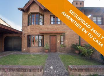 Casa · 115m² · 4 Ambientes · 1 Cochera · Casa en Venta en Housing Sobre Recta Martinoli | 3 Dorm., Seguridad 24 Hs y Amenities