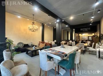 Local comercial · Amplio Local en Alquiler