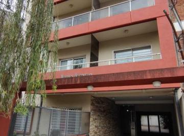 Departamento de 2 ambientes, Almirante Brown · Alquiler de Departamento en Adrogue, Excelente!