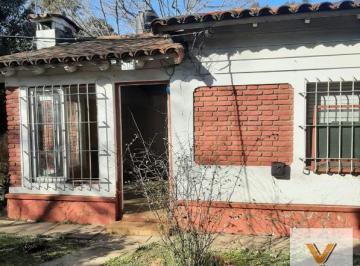 Casa · 70m² · 2 Ambientes · Casa en Venta - 1 Dorm. 2 Baños - 500 m² - La Reja, Moreno