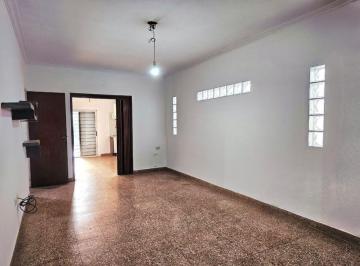 Casa · 77m² · 3 Ambientes · 1 Cochera · Casa de 192 m² con 2 Dorm. en Venta en Ensenada
