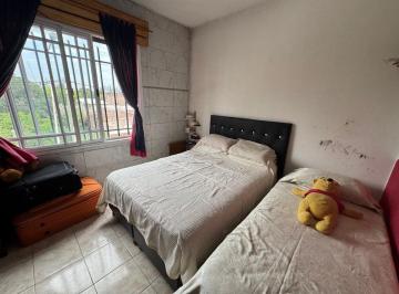 PH · 75m² · 3 Ambientes · PH en Venta 3 Ambientes con Patio Isidro Casanova