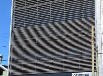 Oficina comercial · 70m² · 3 Ambientes · Oficina en Ramos Mejia Sur