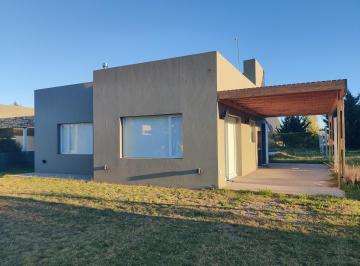 Casa · 65m² · 2 Ambientes · 1 Cochera · Casa en Venta en Medano Verde - Claromeco