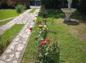 Quinta vacacional · 70m² · 3 Ambientes · 3 Cocheras · Casa Quinta en Venta Villa Gobernador Udaondo Parque Leloir
