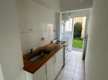 Departamento · 44m² · 2 Ambientes · 1 Cochera · Departamento 2 Ambientes en Complejo con Cochera y Patio en Carapachay