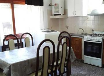 Casa · 120m² · 4 Ambientes · 1 Cochera · Casa en Venta - 2 Dorm. 2 Baños - 284 m² - Mar de Ajo