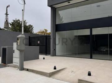 Garage · 15m² · 10 Cocheras · Cocheras en Venta en Complejo de Locales y Oficinas